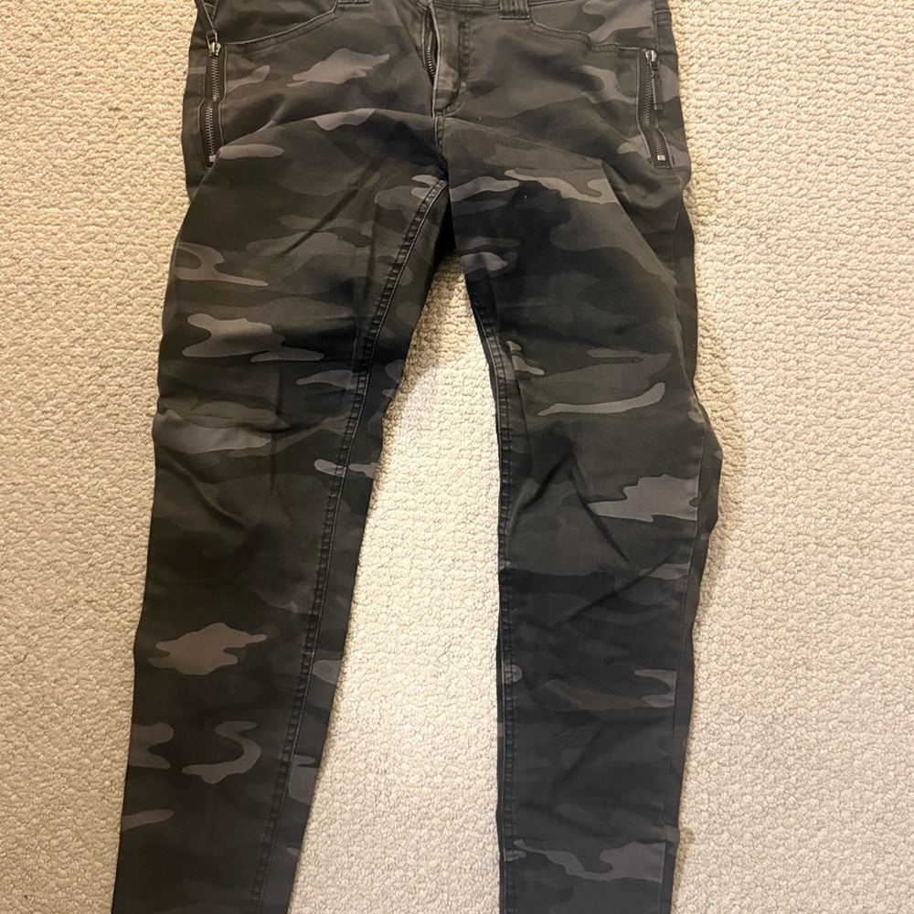 Democracy Camouflage Skinny Pants